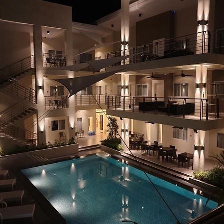Rovira Suites Dumaguete City Екстериор снимка