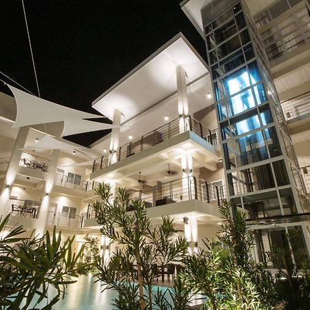 Rovira Suites Dumaguete City Екстериор снимка