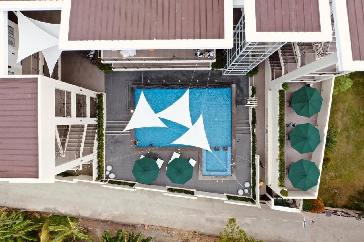 Rovira Suites Dumaguete City Екстериор снимка