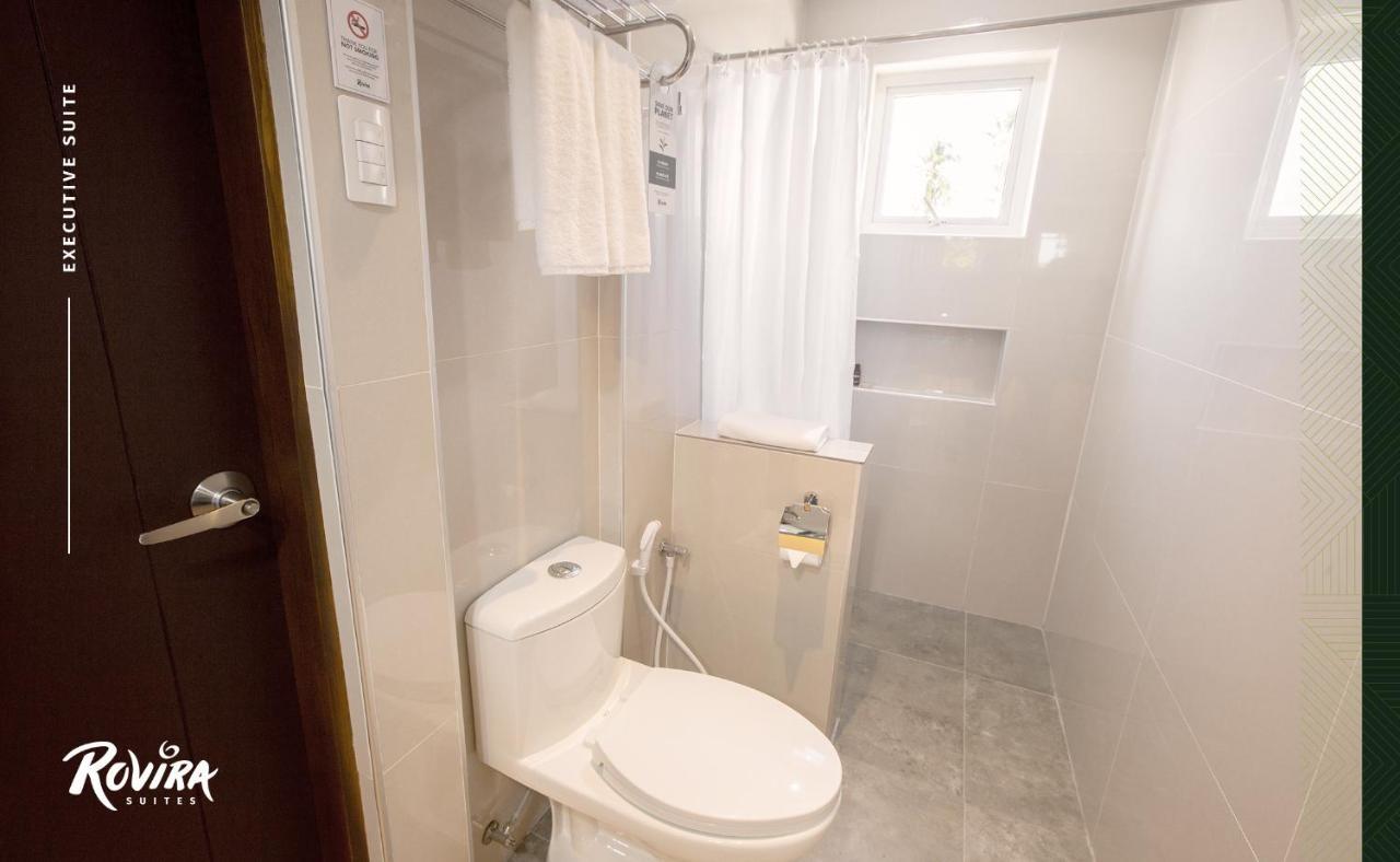 Rovira Suites Dumaguete City Екстериор снимка