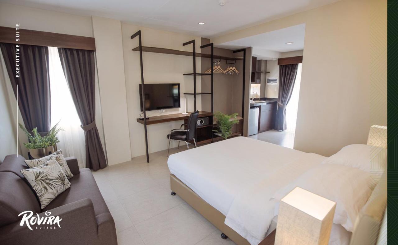 Rovira Suites Dumaguete City Екстериор снимка